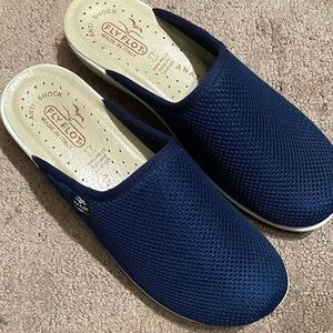 Fly Flot Anatomic Women’s Leather Navy Size 7.5 Shoes